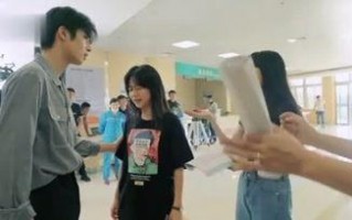 爱娱乐吃瓜的小沐