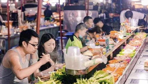 长沙结婚吃瓜爆料,吃瓜群众视角下的甜蜜瞬间-第3张图片-吃瓜群