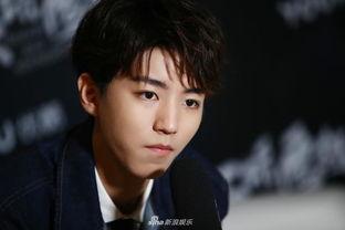 吃瓜娱乐王俊凯图片,萌态十足引网友热议-第2张图片-吃瓜群