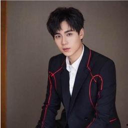 娱乐圈的吃瓜影帝女主,甜蜜互动揭秘-第2张图片-吃瓜群