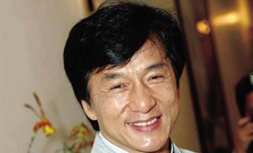 娱乐圈成龙吃瓜视频合集,娱乐圈幕后趣闻一网打尽-第1张图片-吃瓜群