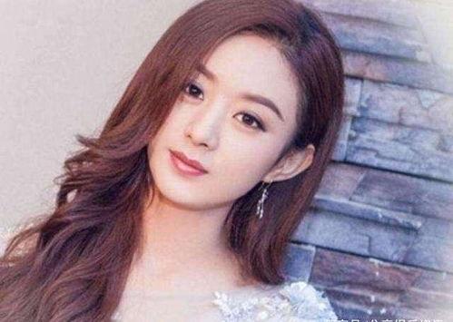 娱乐圈里的瓜越吃越多-第1张图片-吃瓜群