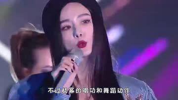 娱乐圈吃瓜女小说,瓜田里的甜蜜陷阱-第3张图片-吃瓜群
